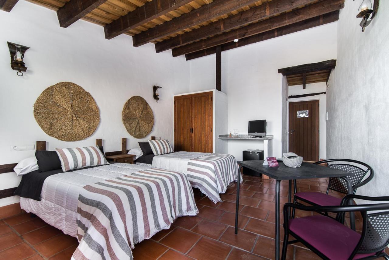 Hotel El Pueblo De Leo Badajoz Exterior foto